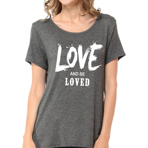 Tops - Love and be Loved Graphic Tee